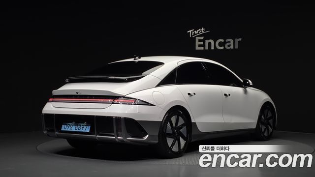 Hyundai Ioniq6 2023 — photo 2