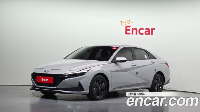 Hyundai AVANTE 2023 — photo 1