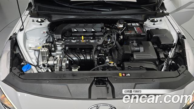 Hyundai AVANTE 2023 — photo 6