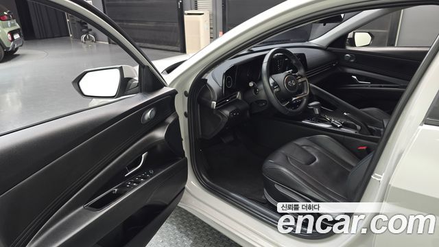 Hyundai AVANTE 2023 — photo 10