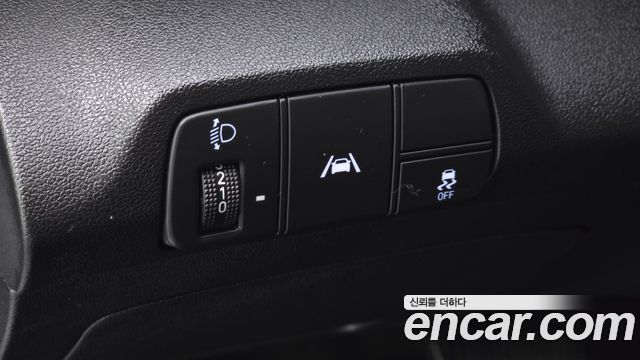 Hyundai AVANTE 2023 — photo 15