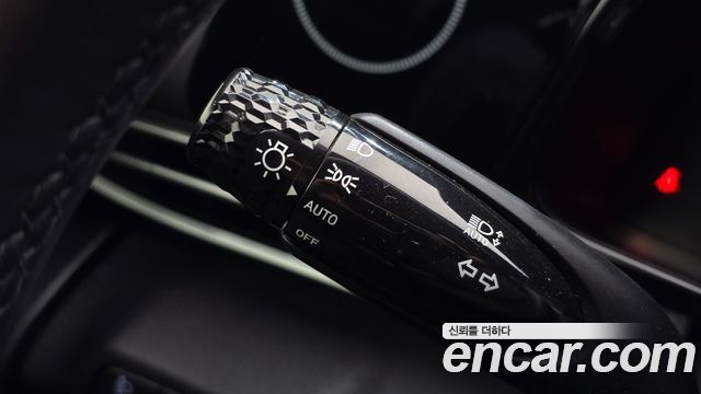 Hyundai AVANTE 2023 — photo 16
