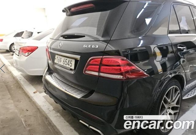 Mercedes-Benz GLE-Class 2017 — photo 3