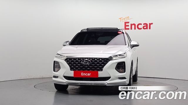 Hyundai Santafe 2019 — photo 3