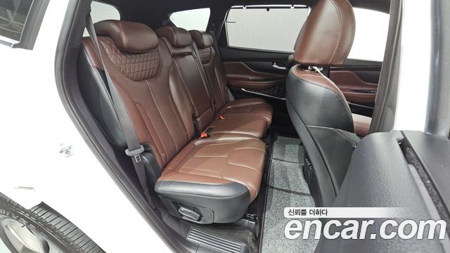 Hyundai Santafe 2019 — photo 17