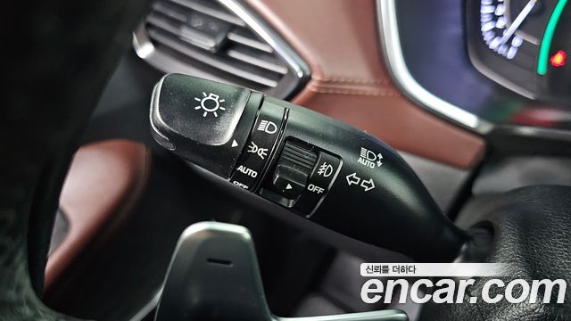 Hyundai Santafe 2019 — photo 23