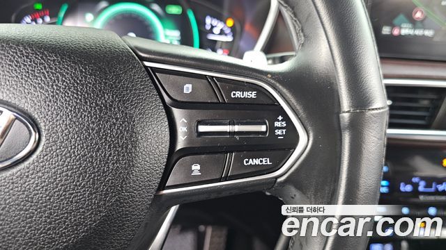 Hyundai Santafe 2019 — photo 26