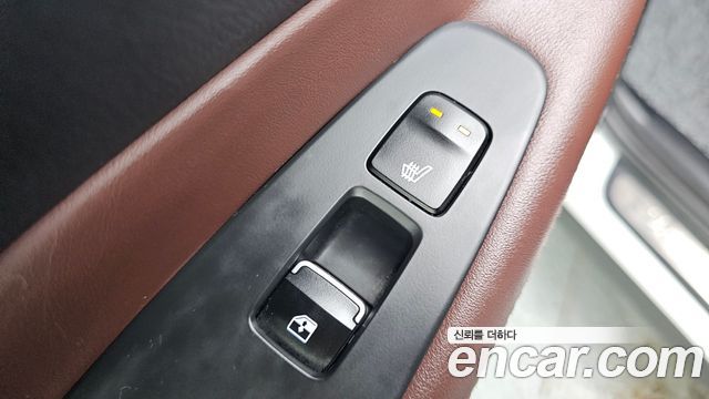 Hyundai Santafe 2019 — photo 30