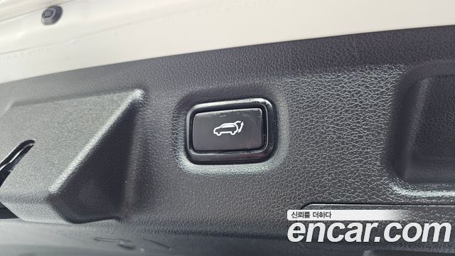 Hyundai Santafe 2019 — photo 34