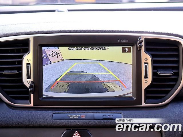 Kia Sportage 2018 — photo 11