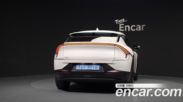 Kia EV6 2022 — photo 4
