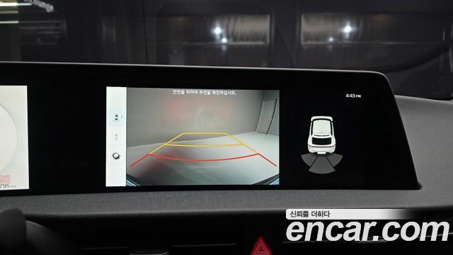 Kia EV6 2022 — photo 21