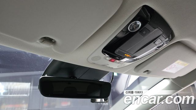 Kia EV6 2022 — photo 22