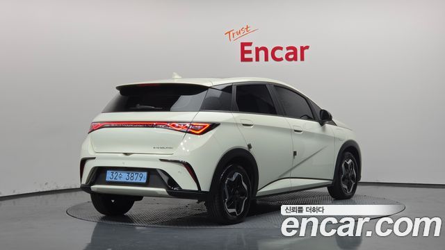 BYD Dolphin 2026 — photo 2