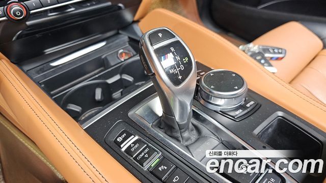 BMW X6 2018 — photo 9
