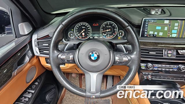 BMW X6 2018 — photo 13