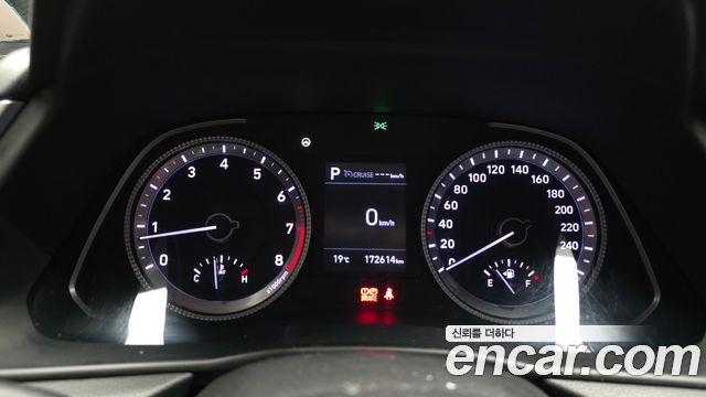 Hyundai Sonata 2020 — photo 11