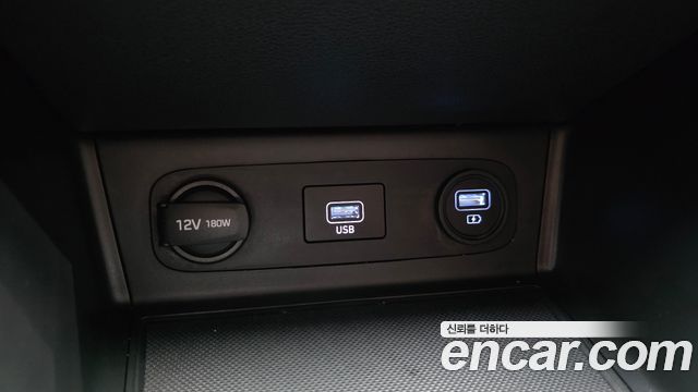 Hyundai Sonata 2020 — photo 30