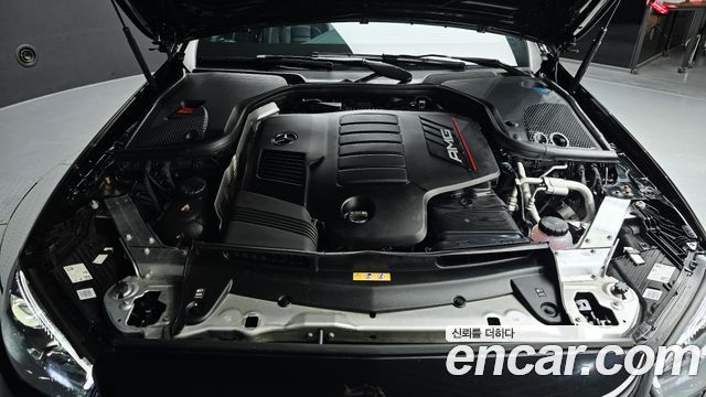 Mercedes-Benz E-Class 2023 — photo 6
