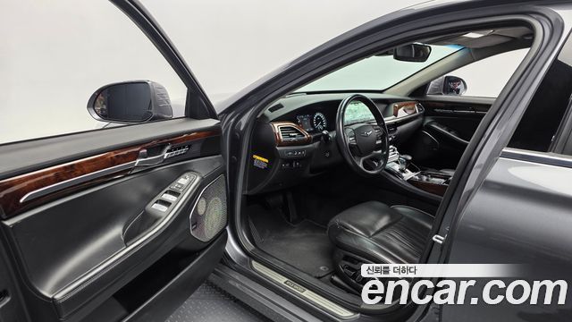 Genesis EQ900 2016 — photo 13