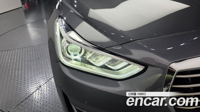 Genesis EQ900 2016 — photo 8