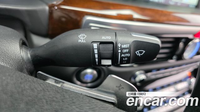 Genesis EQ900 2016 — photo 31