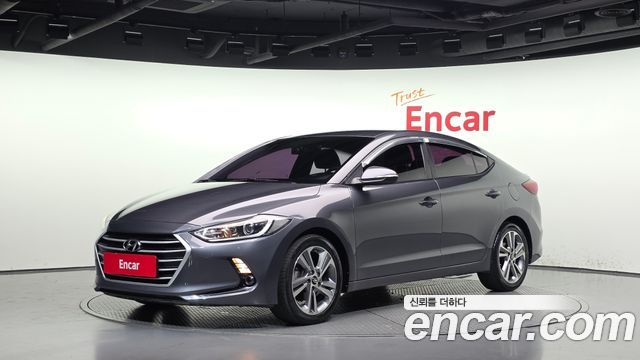 Hyundai AVANTE 2018 — photo 1