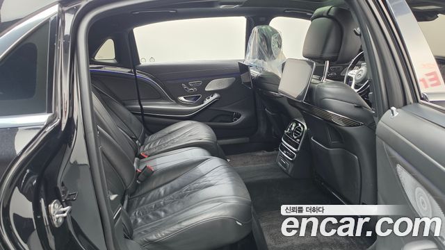 Mercedes-Benz S-Class 2020 — photo 17