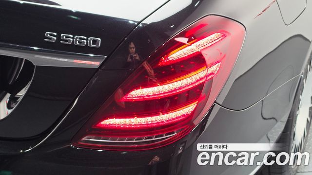 Mercedes-Benz S-Class 2020 — photo 9