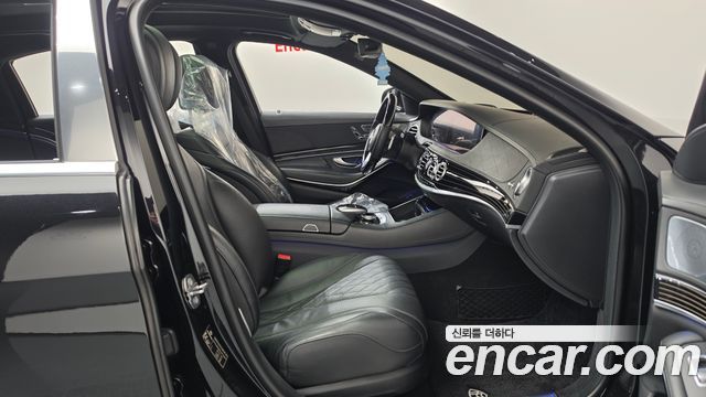 Mercedes-Benz S-Class 2020 — photo 16