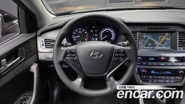 Hyundai Sonata 2015 — photo 13