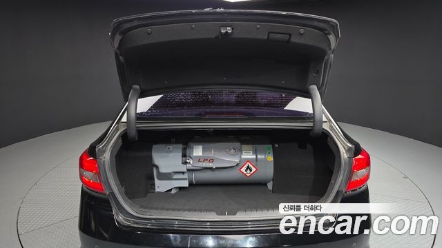 Hyundai Sonata 2015 — photo 20