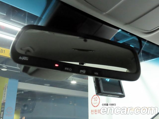 Hyundai Grandeur 2018 — photo 15
