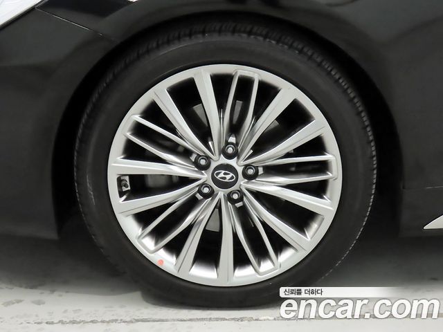 Hyundai Grandeur 2018 — photo 20