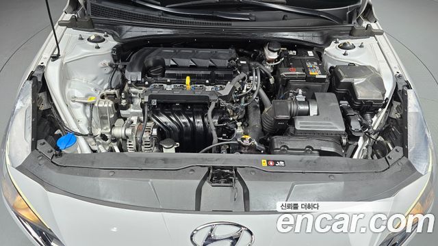 Hyundai AVANTE 2023 — photo 6