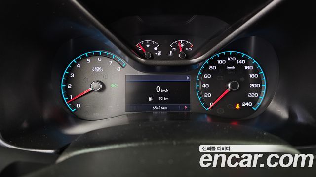 Chevrolet Korea Colorado 2021 — photo 11