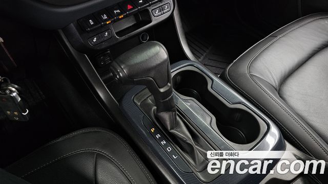 Chevrolet Korea Colorado 2021 — photo 12
