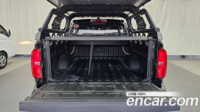Chevrolet Korea Colorado 2021 — photo 23