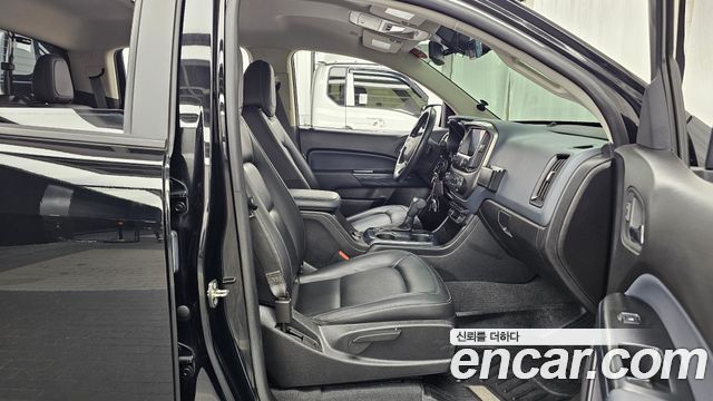 Chevrolet Korea Colorado 2021 — photo 16