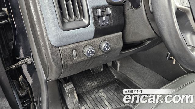 Chevrolet Korea Colorado 2021 — photo 27