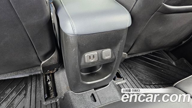 Chevrolet Korea Colorado 2021 — photo 31