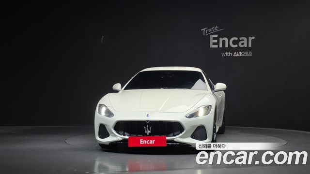 Maserati GranTurismo 2019 — photo 3