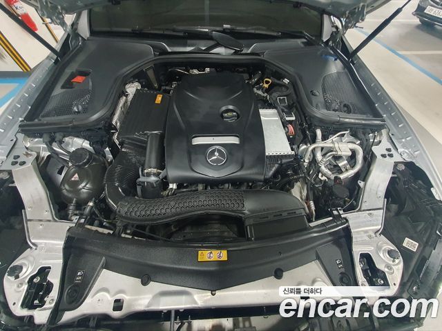 Mercedes-Benz E-Class 2018 — photo 6