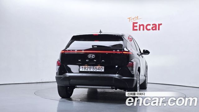 Hyundai Kona 2023 — photo 4