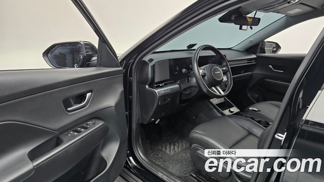 Hyundai Kona 2023 — photo 13