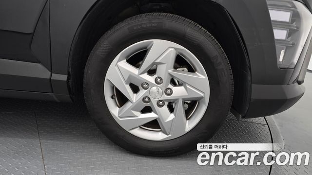 Hyundai Kona 2023 — photo 7