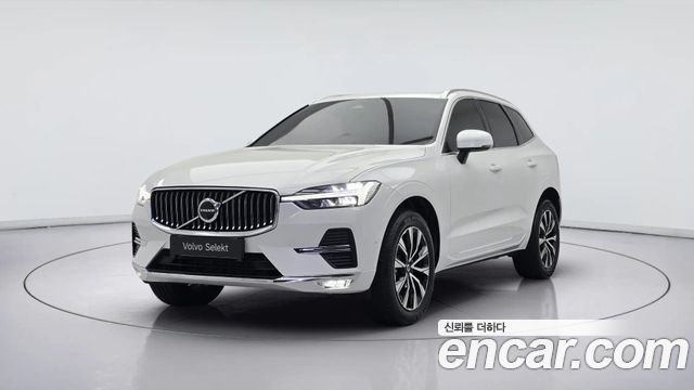 Volvo XC60 2024 — photo 1