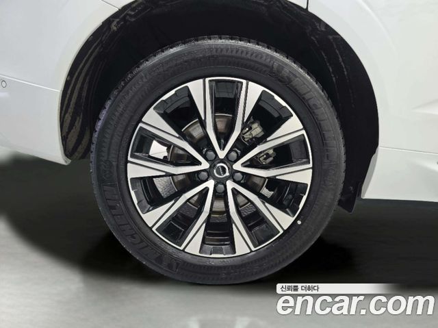 Volvo XC60 2024 — photo 6