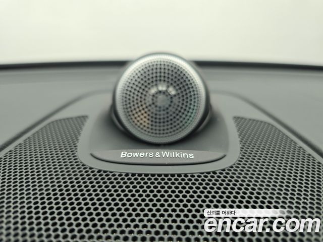 Volvo XC60 2024 — photo 13