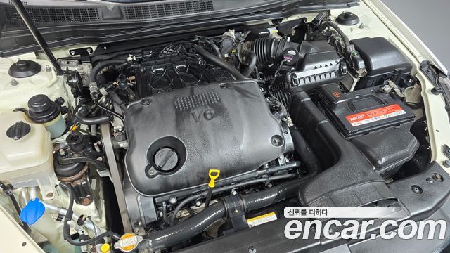 Kia K7 2010 — photo 6